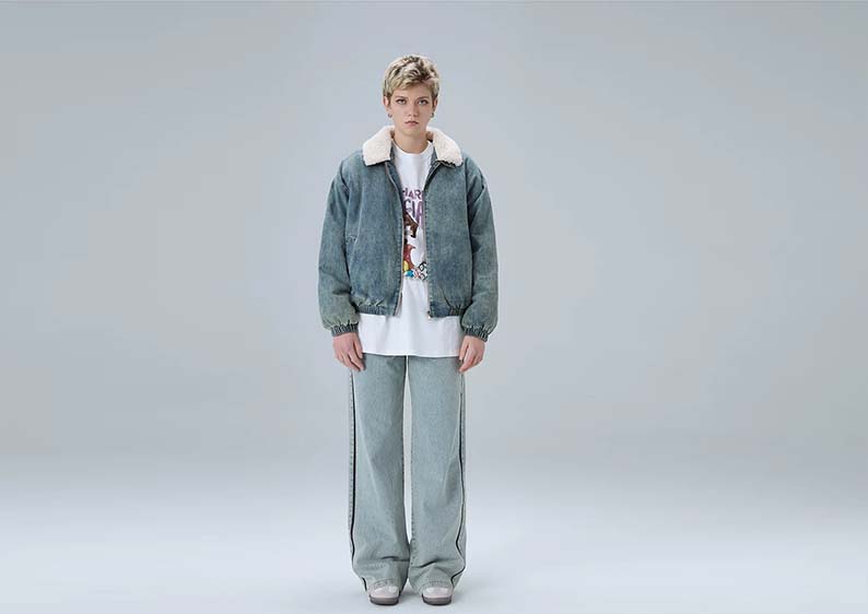 印花牛仔羽绒服