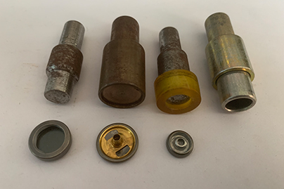 YLM07（1.5cm弧面四合扣2）