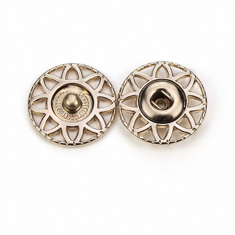 高端金属大衣按扣