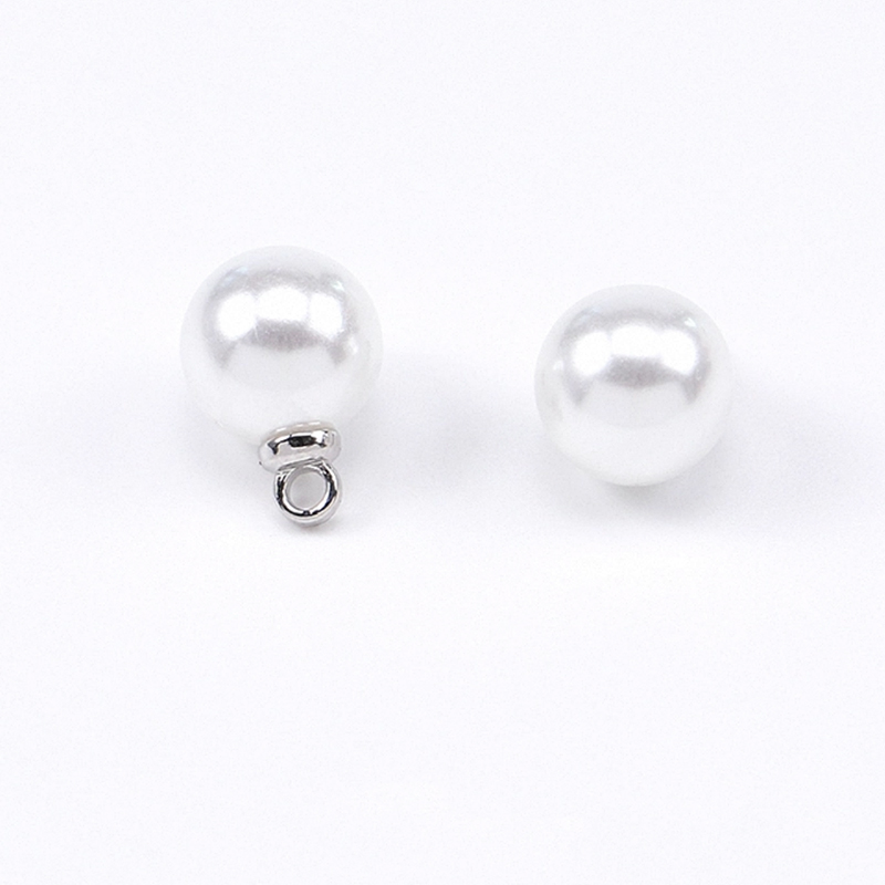 白色圆形高亮珍珠纽扣