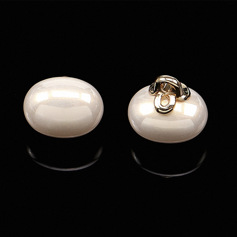 不规则巴洛克风高亮珍珠纽扣