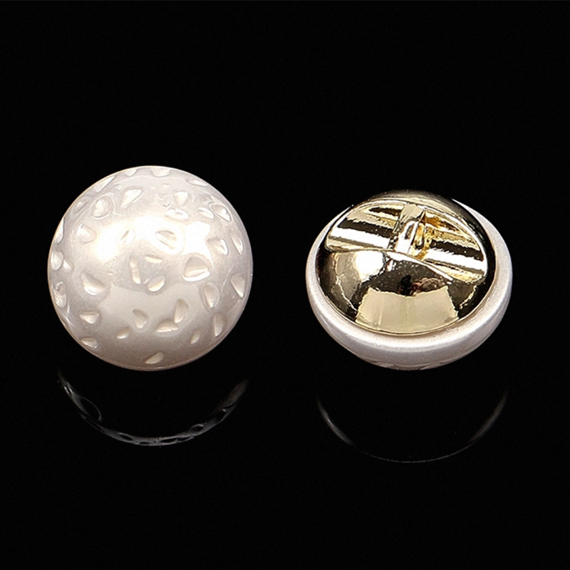 不规则巴洛克风高亮珍珠纽扣