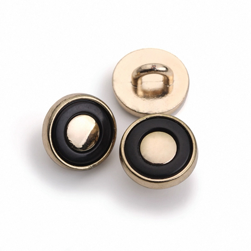 小香风金属珍珠扣