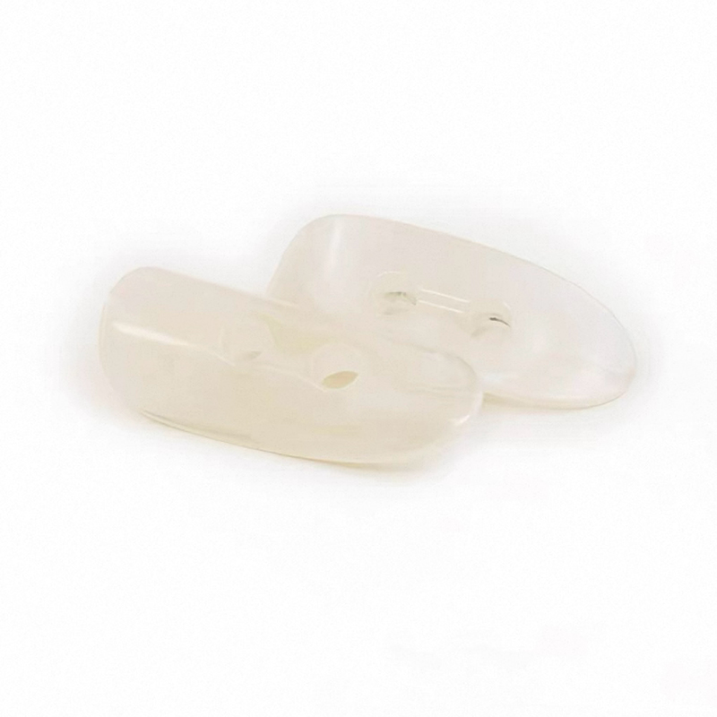 奶油风树脂云纹牛角扣