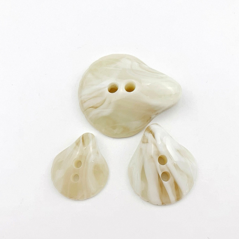 树脂异形贝壳钮扣