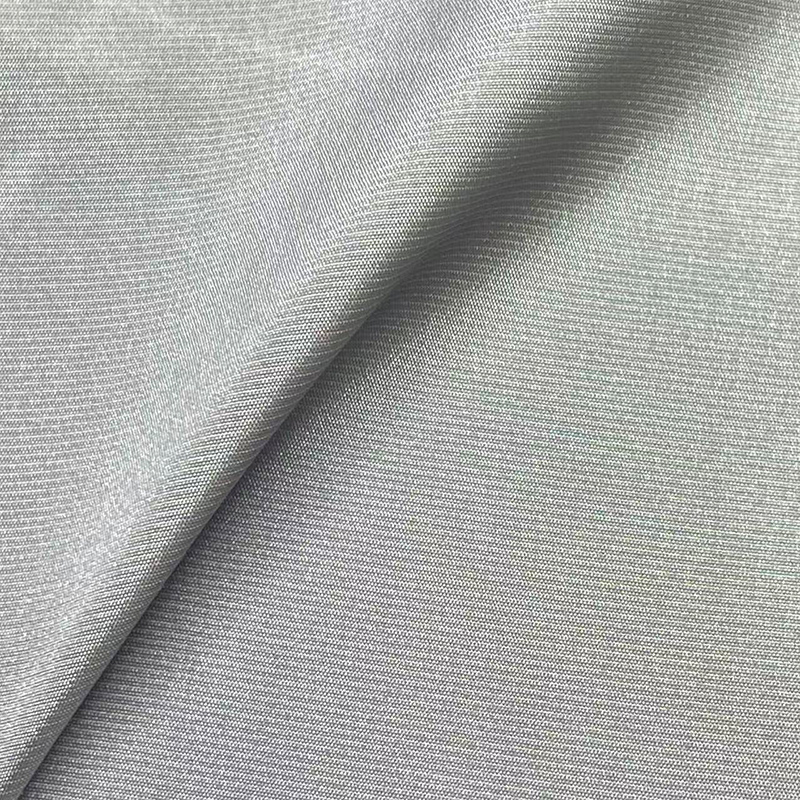 71g涤纶桑蚕丝缎面礼服面料